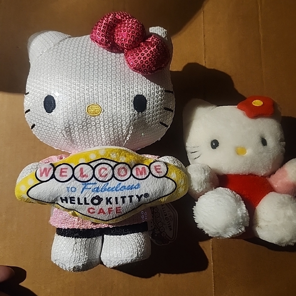 lot of 2 Hello Kitty Cafe las vegas Sparkle + japanese kitty vtg